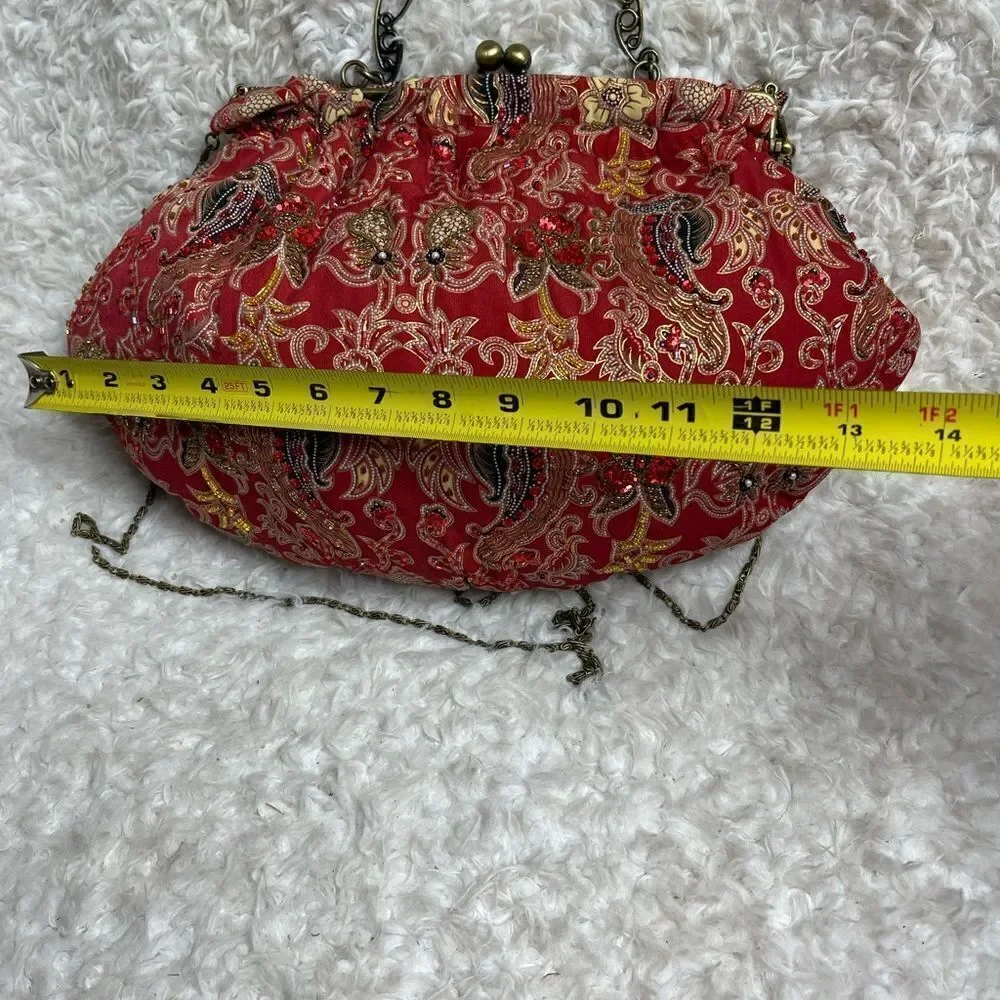 Braciano hand Bag Brass frame &Handle Kiss Lock Red & gold fabric beaded accent